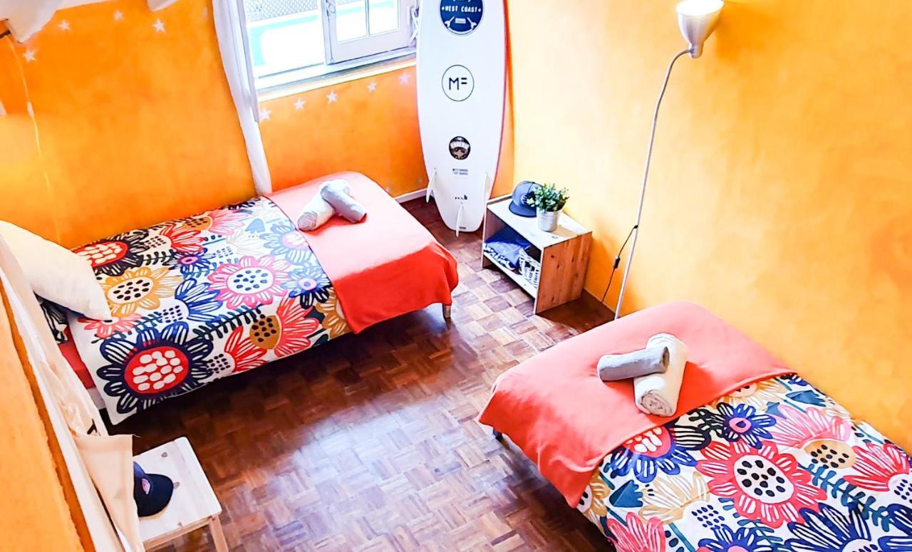 بيت شباب Ericeira Surf Camp المظهر الخارجي الصورة