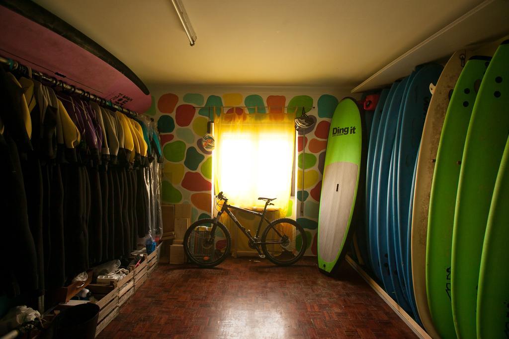 بيت شباب Ericeira Surf Camp المظهر الخارجي الصورة
